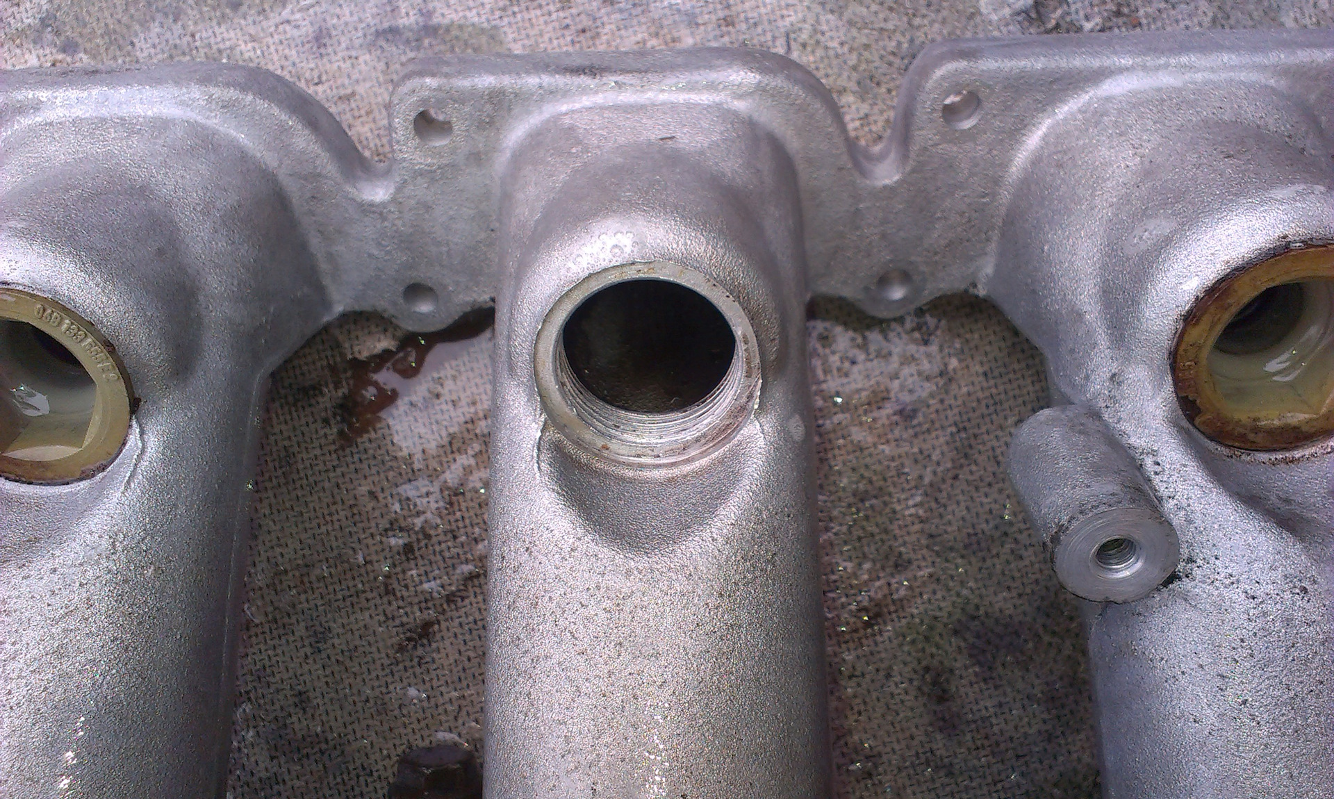 Коллектор под форсунки. Впускной коллектор гольф 5 1. Коллектор под форсунки. Коллектор под форсунки. 8т.