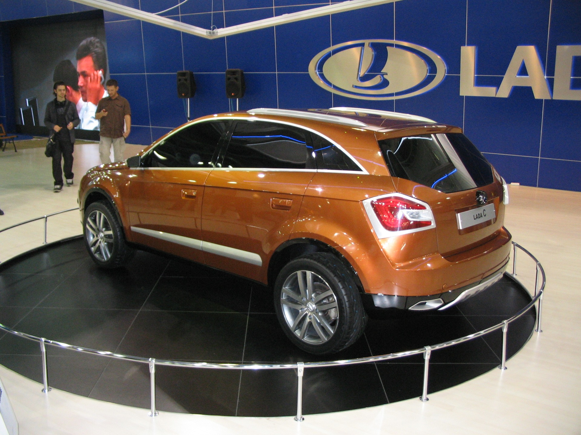 Lada c Cross 2015