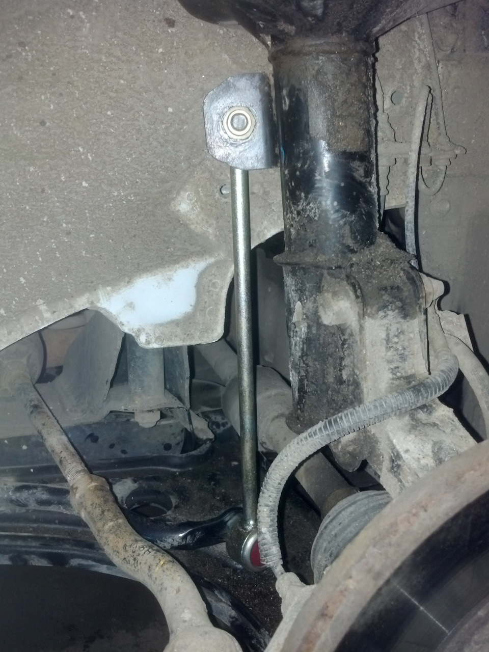 Установленная новая стойка — Daewoo Gentra