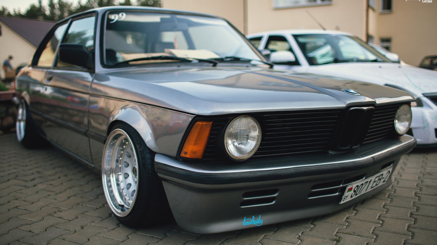 Е 21. БМВ е21. BMW e21. БМВ е21 стенс. BMW e21 stance.