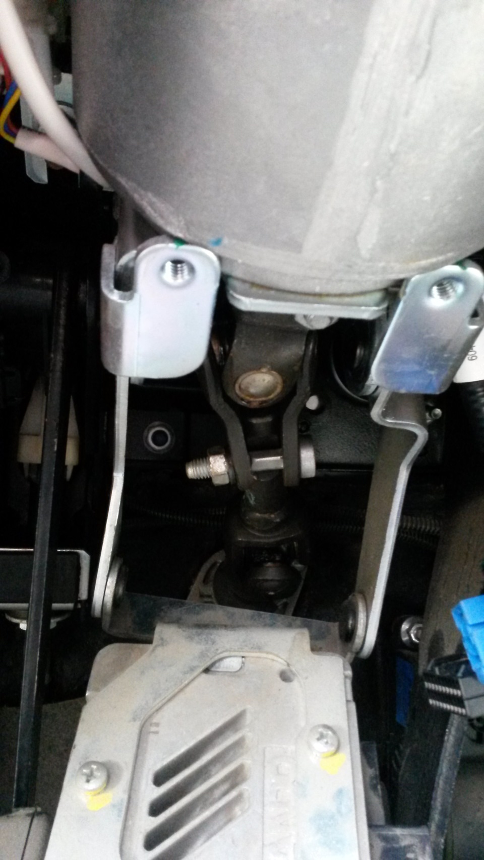 …Замена тарельчатой пружины… — Lada Калина седан, 1,6 л, 2011 года ...