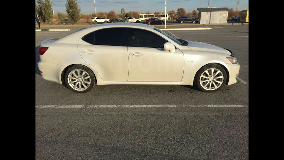 Обучение люка lexus is250