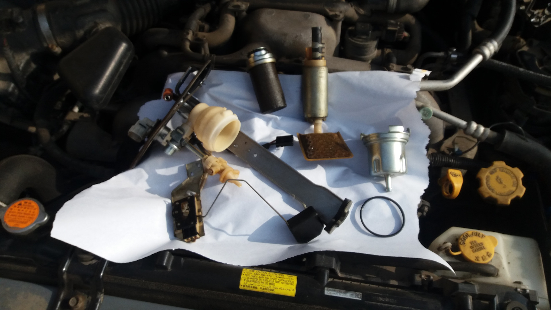 Перенос топливного фильтра из бака под капот. Артикулы необходимых ...