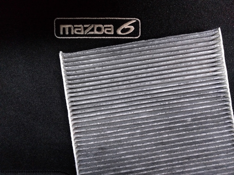 Фильтры мазда 6 gj. Mazda gj6a61p11a9b фильтр салонный. Фильтр салона Мазда 6 GJ угольный. Mazda 6 GJ салонный фильтр. Салонный фильтр Мазда 6 2004.