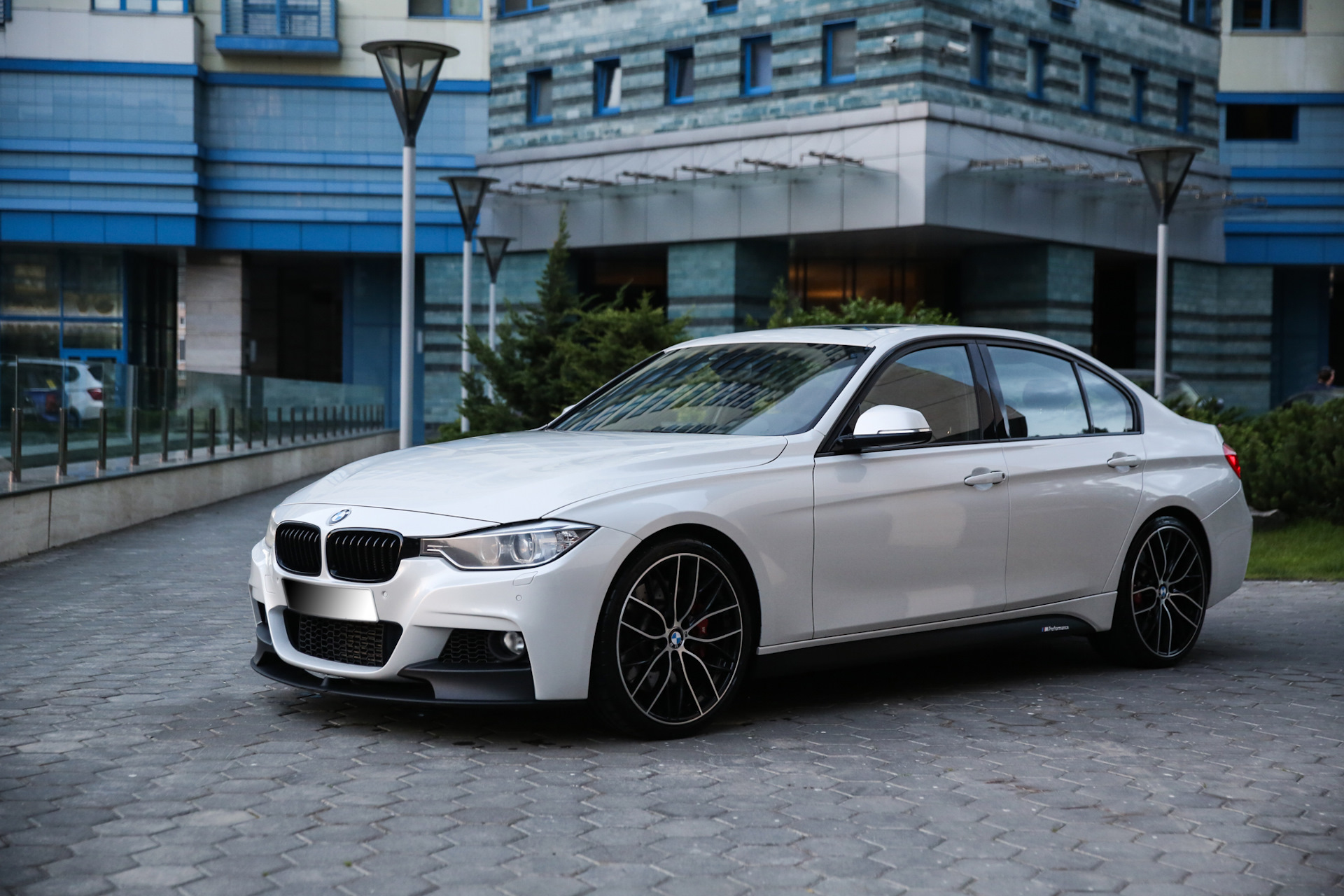 BMW 3 Series White