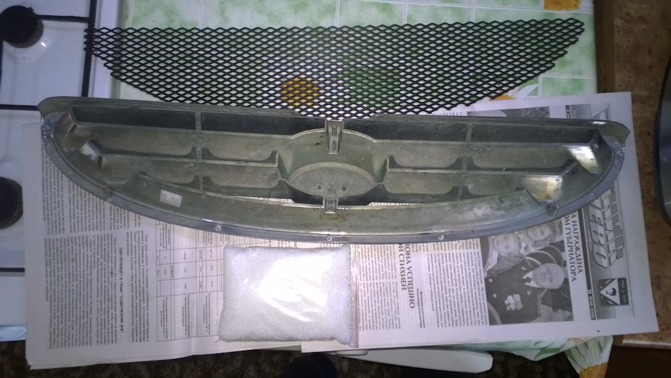 Решётка радиатора — Hyundai Accent (2G), 1,5 л, 2010 года | своими ...