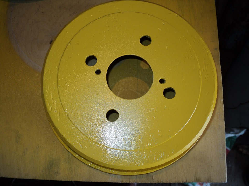 Задний барабан ваз 2109. Задний тормозной барабан ваз 2107. Задний барабан диск. Задний барабан 2108. Тормозной барабан ниссан альмера g15.