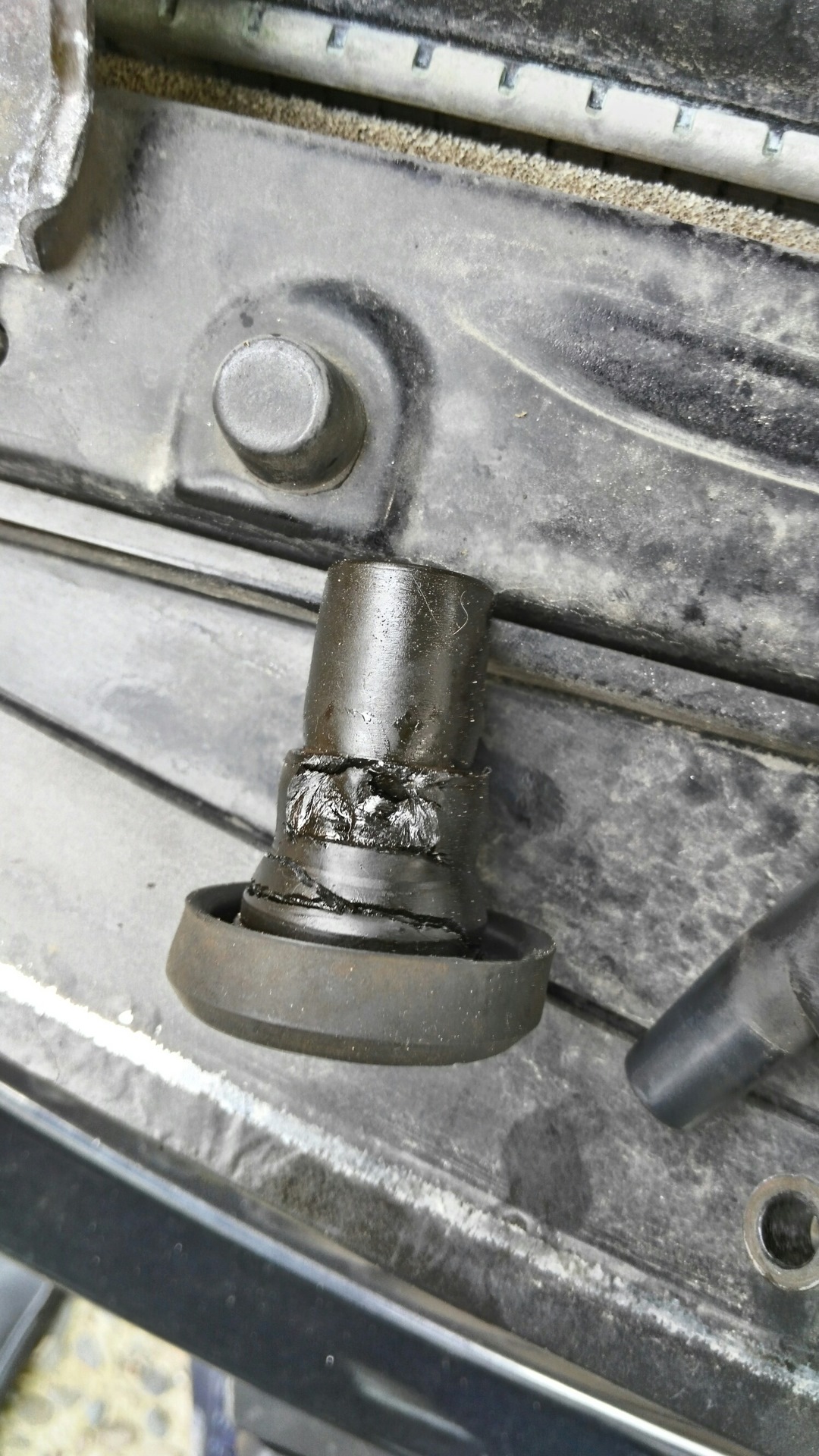 Наконечник катушки зажигания — Mitsubishi Lancer IX, 2004 года ...