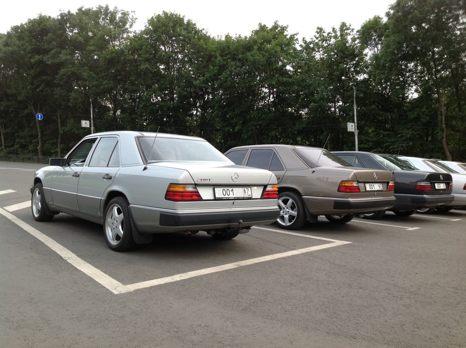 квартиры. новые автобусы в смоленске. мерседес сходка 90. смоленск 124. смоленск 124.