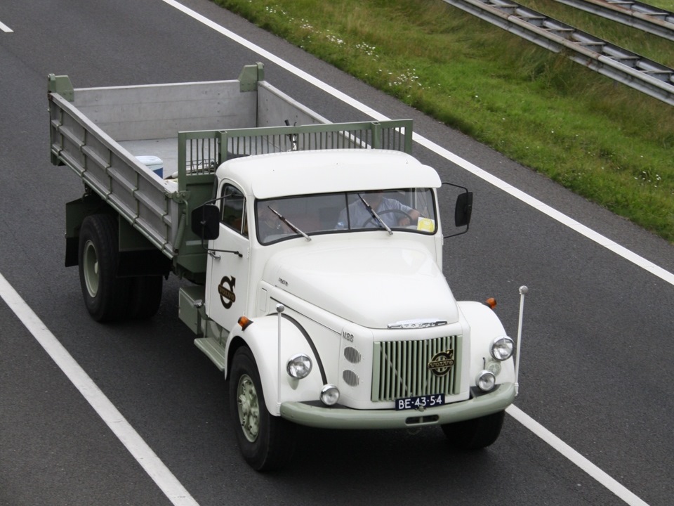 к какой стране относится volvo. Смотреть фото к какой стране относится volvo. Смотреть картинку к какой стране относится volvo. Картинка про к какой стране относится volvo. Фото к какой стране относится volvo
