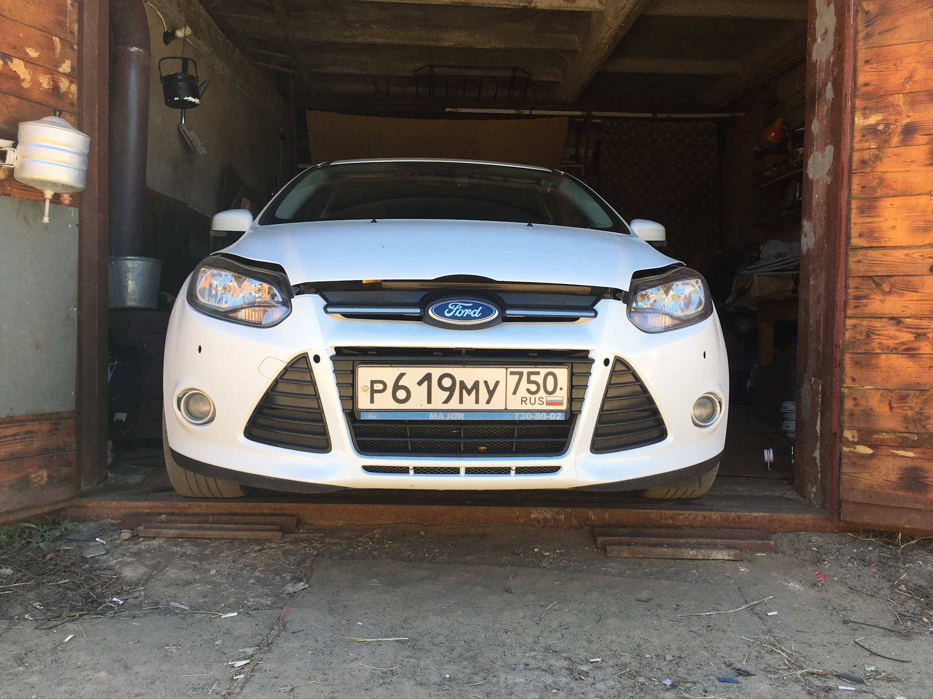 Передние парктроники — Ford Focus III Hatchback, 2 л, 2011 года |  аксессуары | DRIVE2