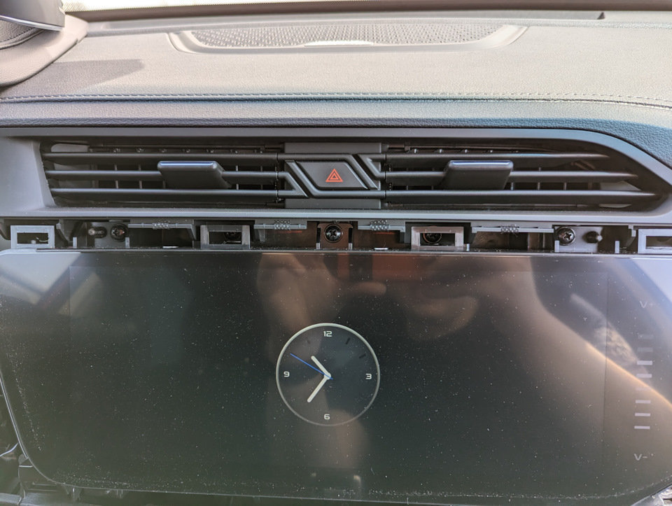 Фото в бортжурнале Geely Atlas Pro
