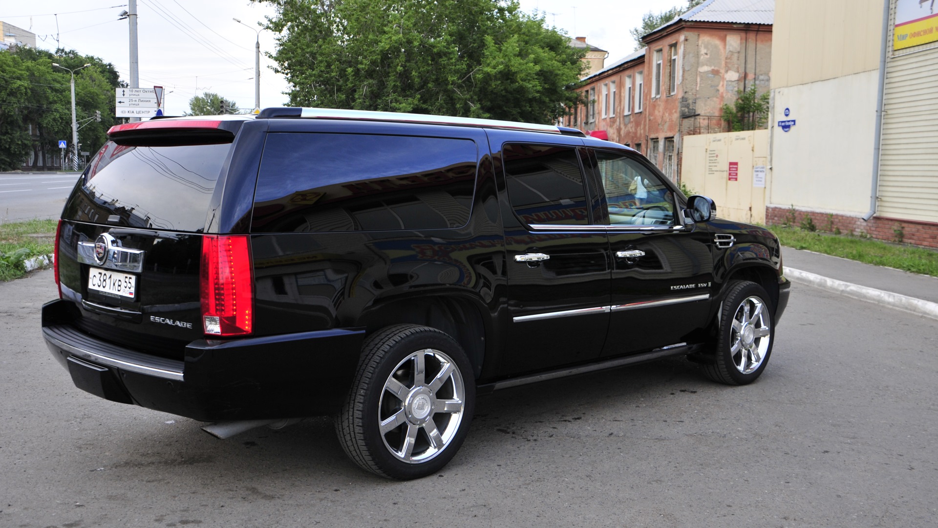 Cadillac Escalade (3G) 6.2 бензиновый 2008 | 