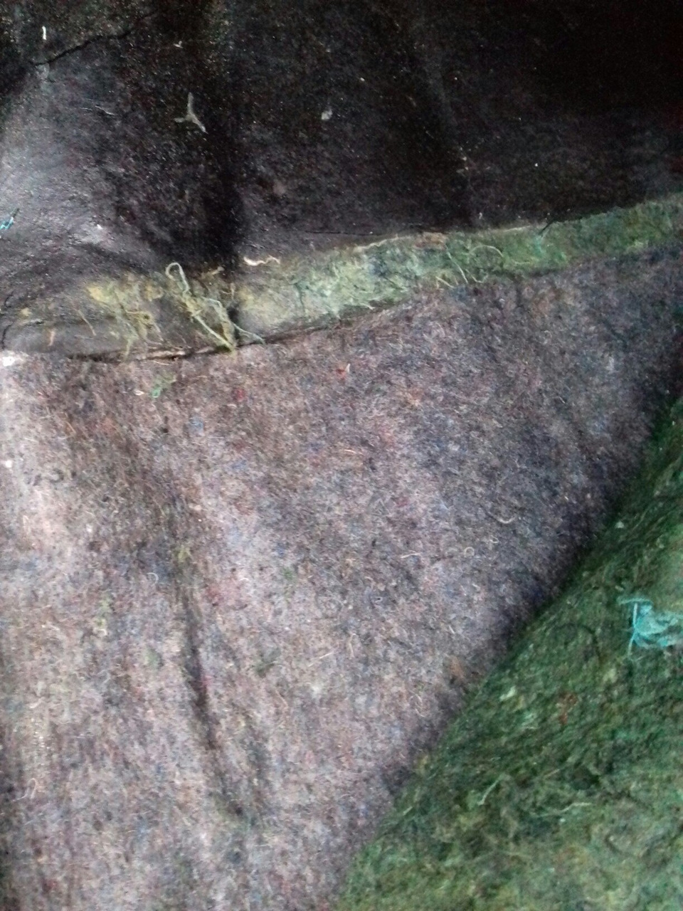 Убегает тосол? — Догоняй под ковриком! — LADA 2115, 1,6 л., 2007 года ...