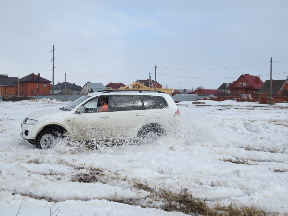 Фото в бортжурнале Mitsubishi Pajero Sport (2G)