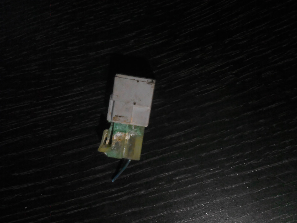 Диод концевика двери — Daewoo Nexia, 1,5 л, 2006 года | поломка | DRIVE2