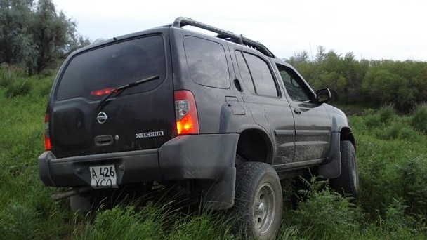 Nissan x Terra 3 3