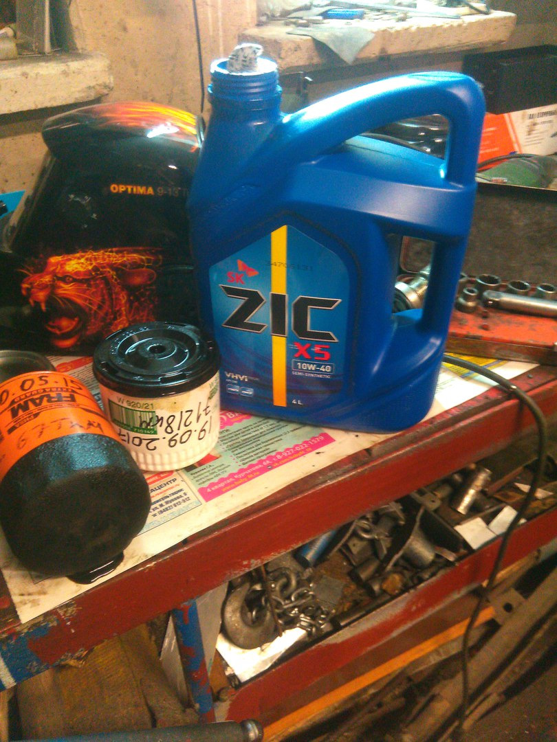 Замена масла — УАЗ 3151, 2,5 л., 2001 года | плановое ТО | DRIVE2