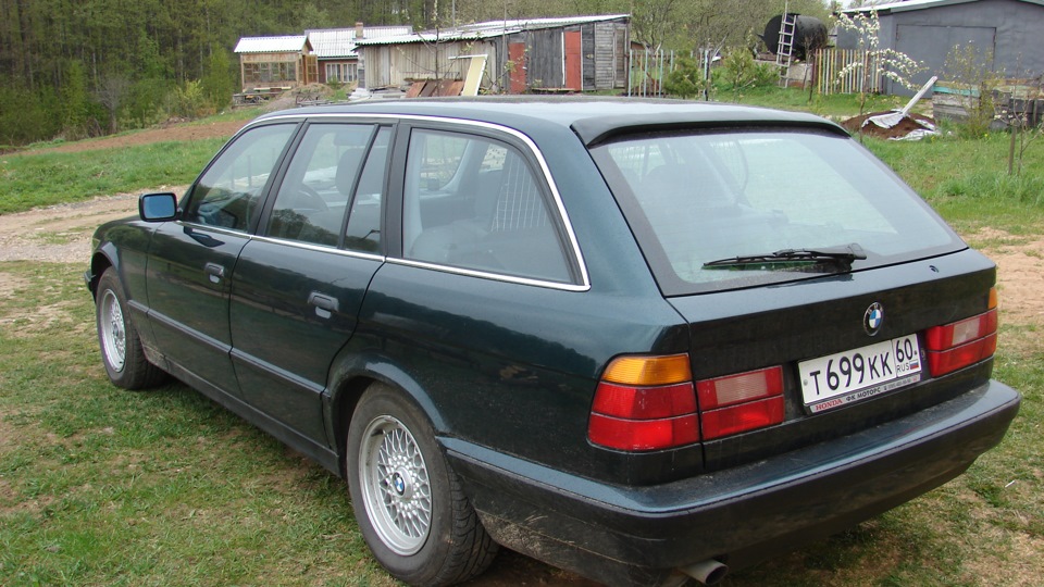 Комплектация по VIN — BMW 5 series Touring (E34), 2 л, 1993 года ...