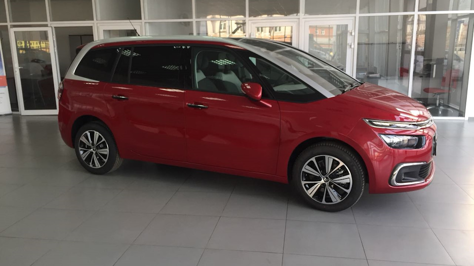 Citroen Grand C4 Picasso Руби Рэд