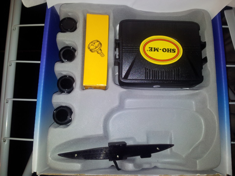 есть ли в i20 штатная разметка заднего бампера под парктроник ...