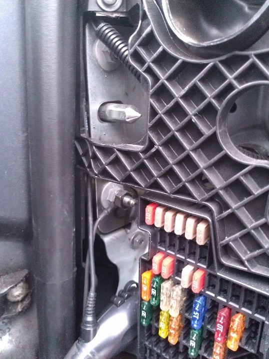 #2 Подключение доп. розетки к блоку предохранителя — Skoda Octavia A5 ...