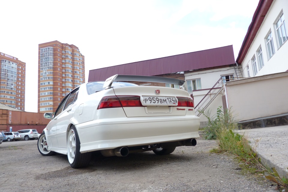 Honda Torneo 2002 спойлер