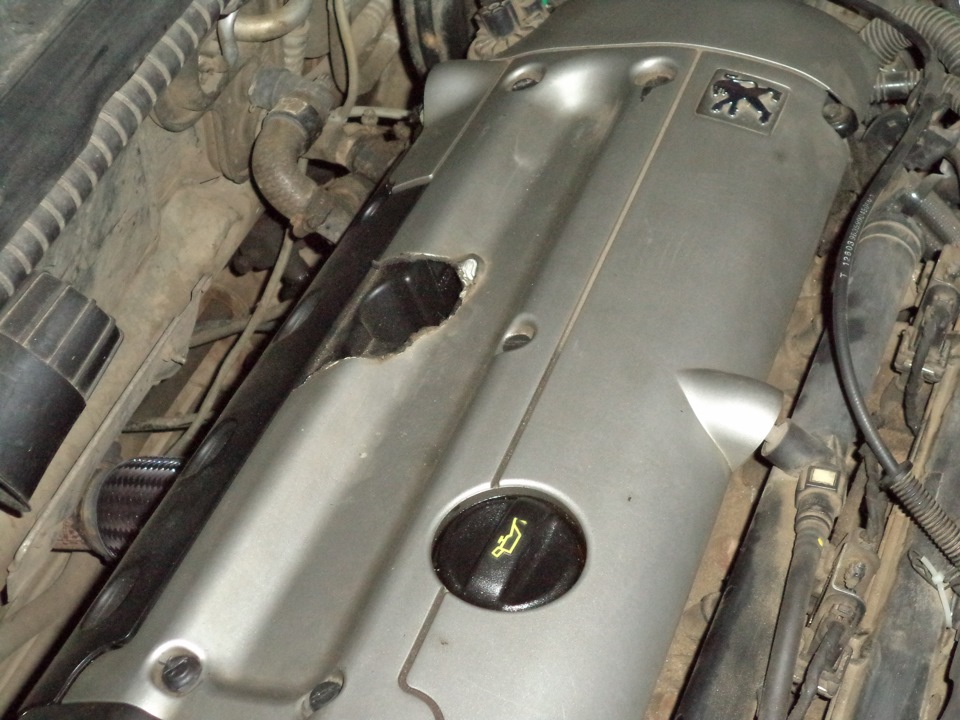 замена крышки на двигателе — Peugeot 406, 1,8 л, 2003 года | своими ...