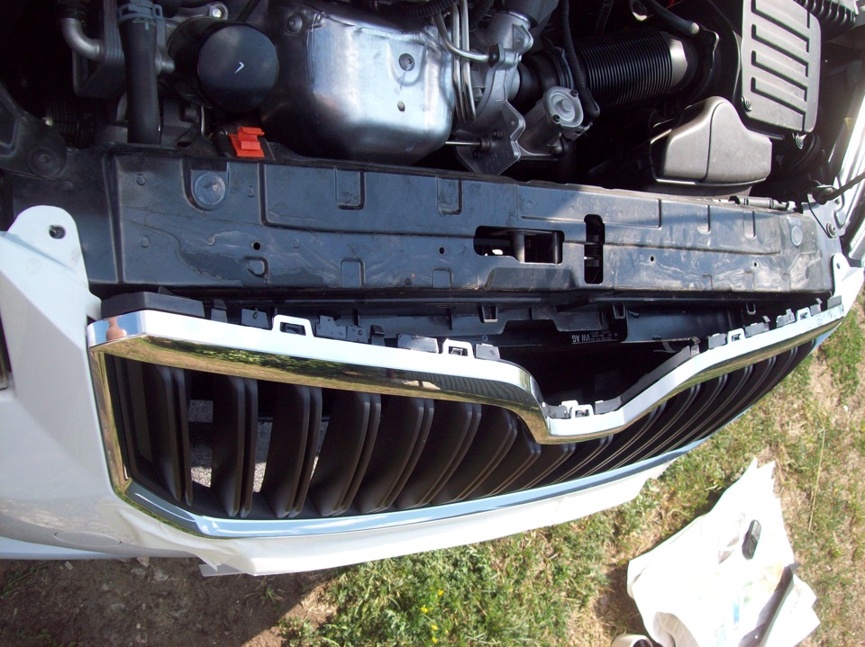Установка защитной сетки в бампер - Skoda Yeti, 1,8 л, 2014 года своими руками D