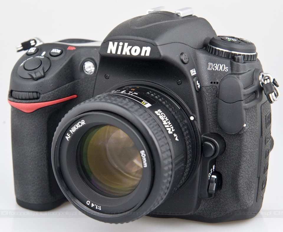 Nikon d300s. Никон 300. Никон д 300s. Nikon d300 Kit.