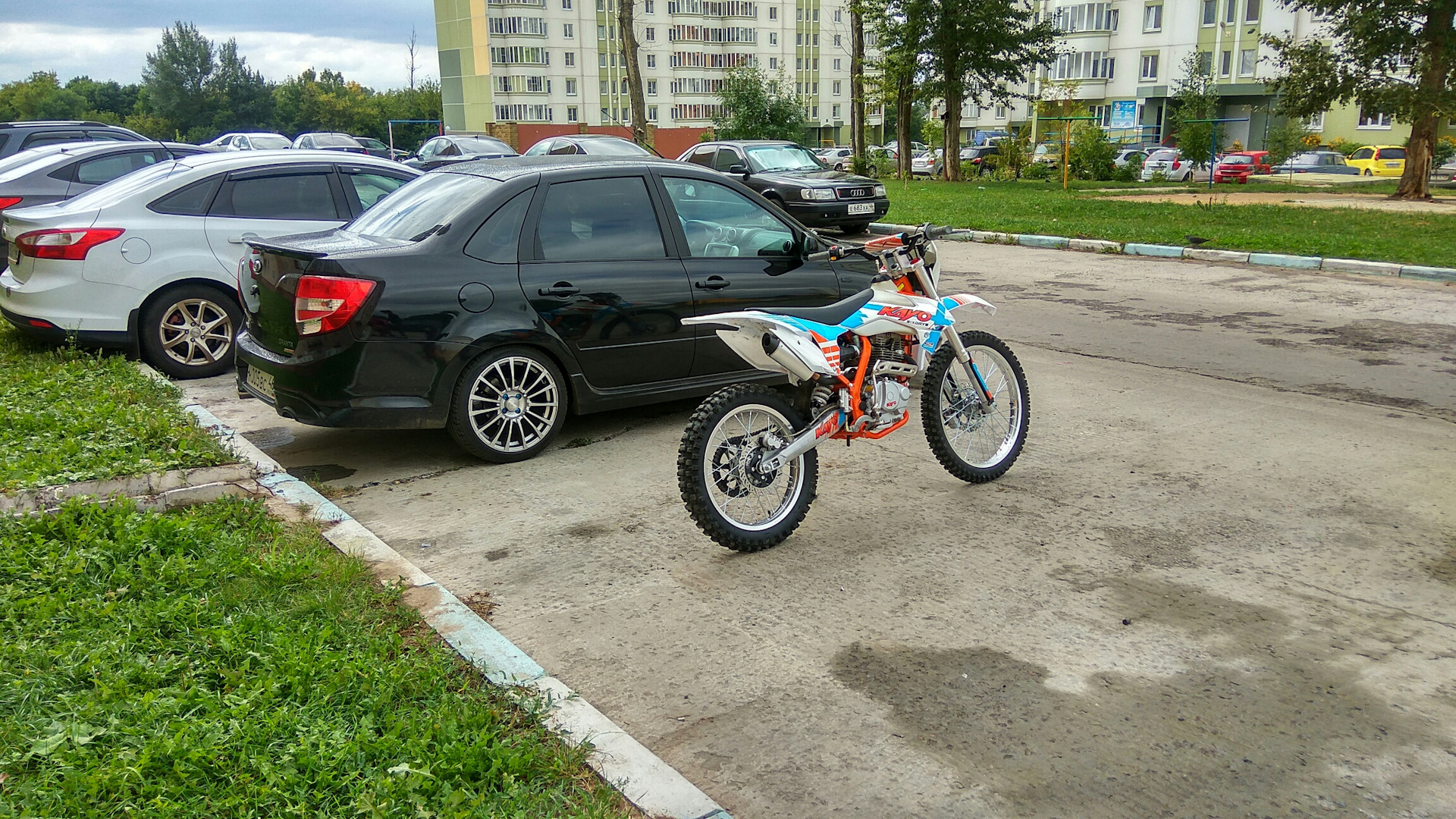 Электромотоцикл Lada