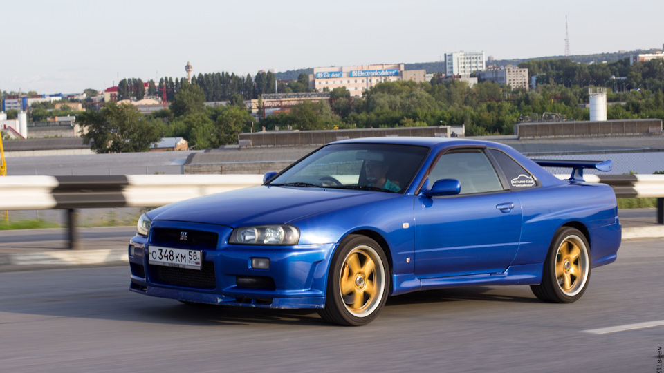 Девушка в need for speed underground 2 Девушка в need for speed underground 2
