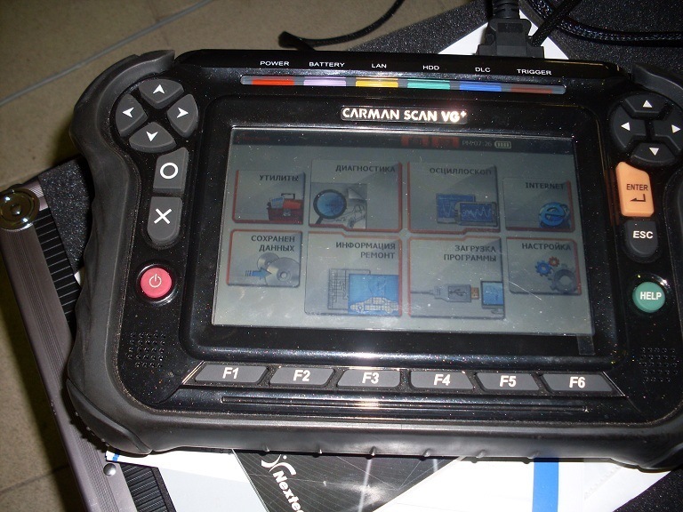 Carman scan vg64. Scan vg. Сканер carman scan vg жк экран. Автосканер carman scan 2002. Carman scan bosch mot 240.