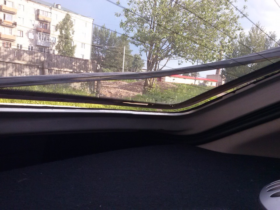 Отклеилось заднее стекло! — Chery Amulet, 1,6 л, 2006 года | своими ...