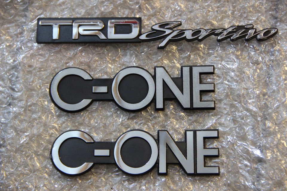 C one. Шильдик c-one. C-one Motorsport. Шильдик TS Тойота спорт.