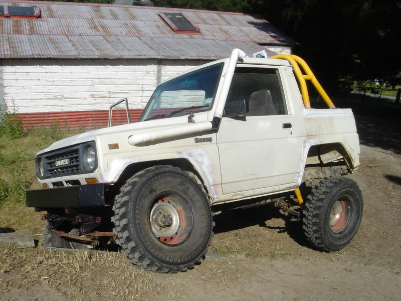 Daihatsu rocky где номер рамы