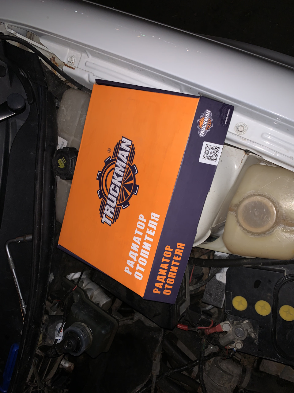 Замена радиатора печки — Lada Приора хэтчбек, 1,6 л, 2014 года ...