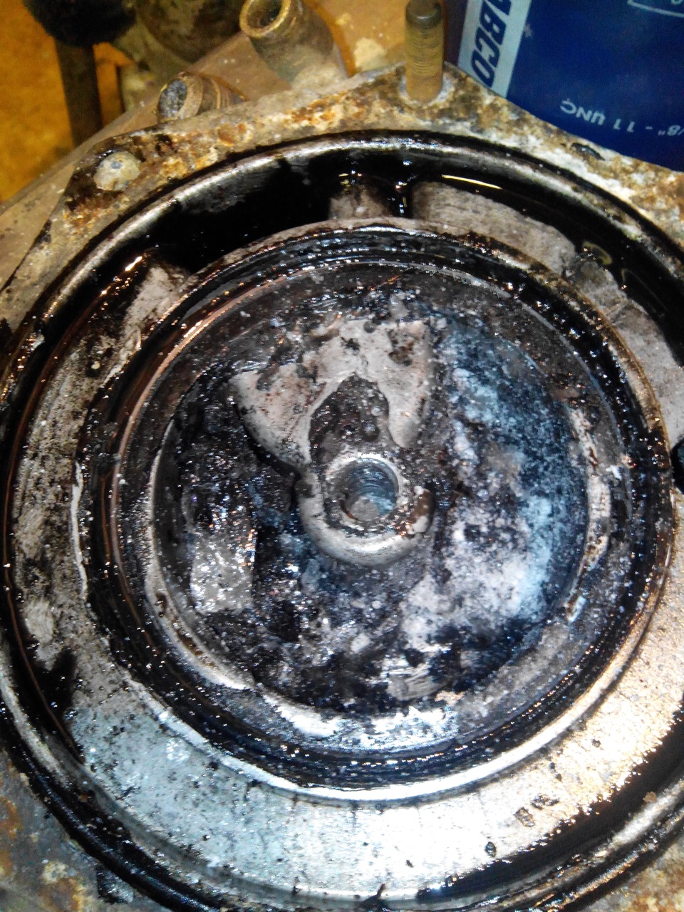 e4083as 960 Как открутить фильтр осушителя на грузовиках