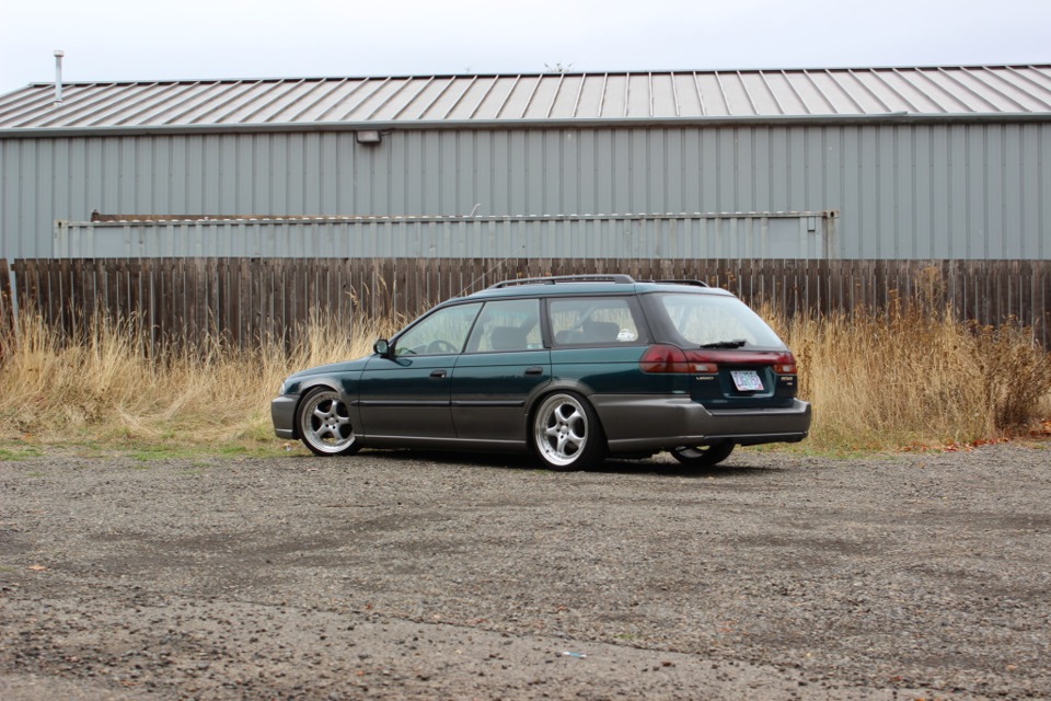 Subaru Outback stance