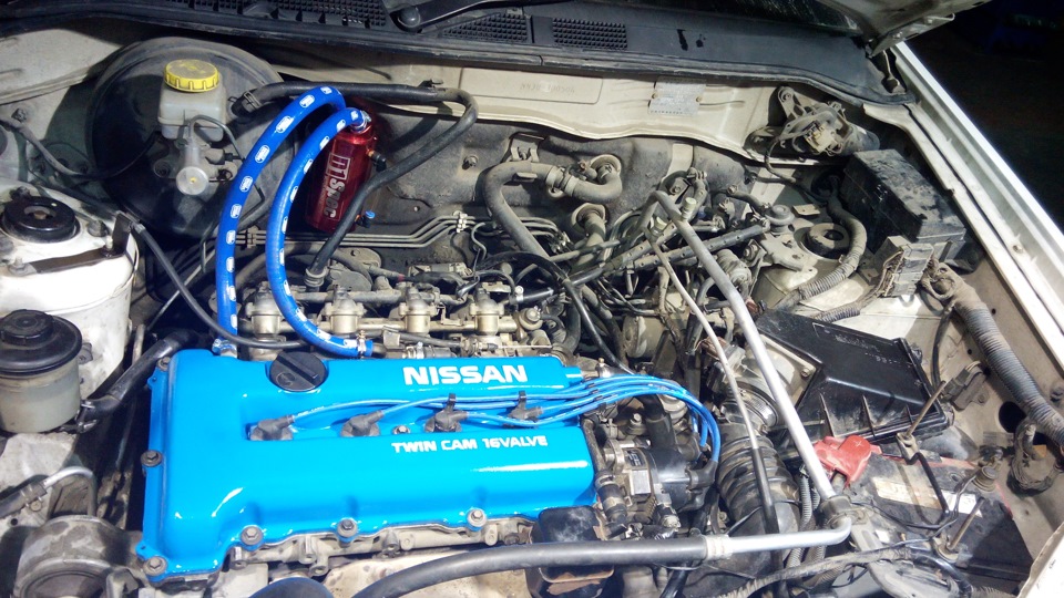 Ниссан 2.5 бензин. Sr20det r'nessa. Nissan Rnessa sr20det номер кузова. Nissan r'nessa Turbo мотор. Подкапотное пространство Ниссан Рнесса.