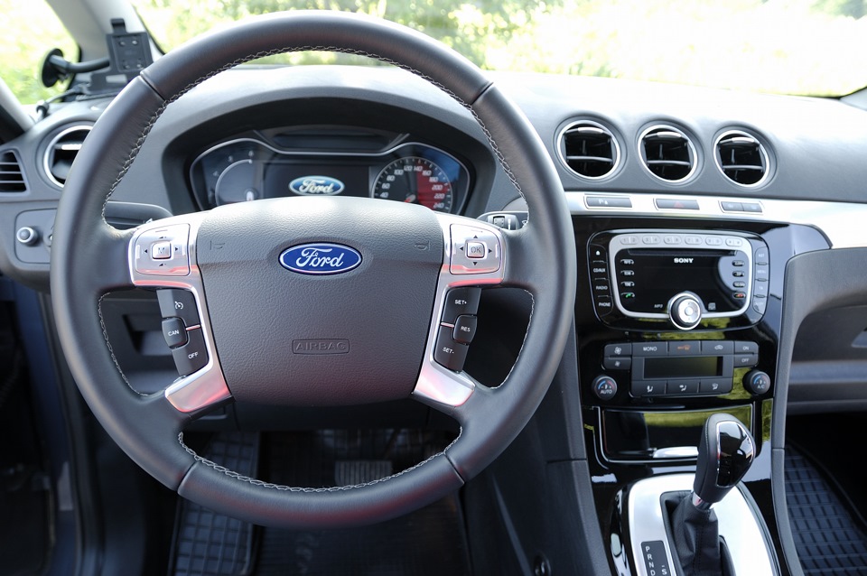 Скрытые функции форд. Ford s-Max пневмоподвеска. Premium Sound Ford s-Max. Ford s Max 1506640. OBD на Форд s-Max.