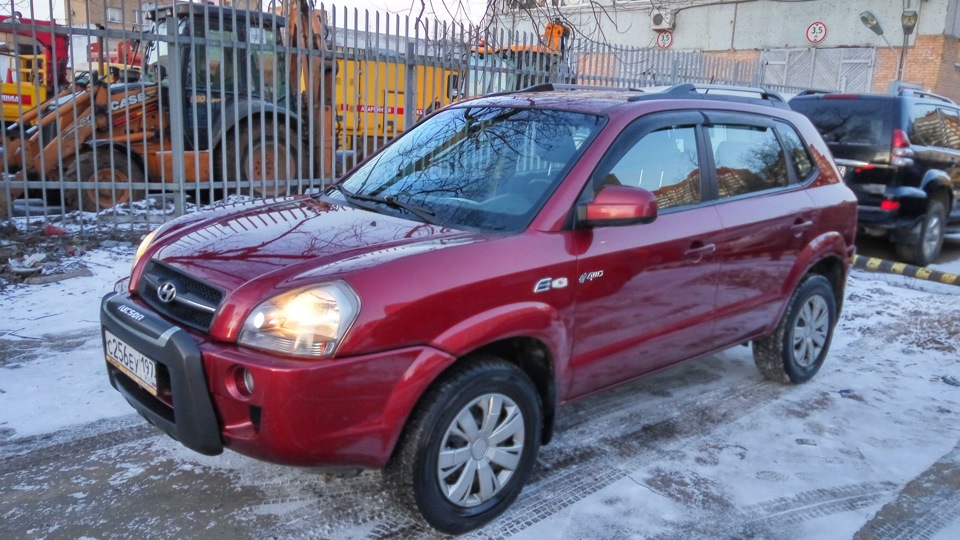 Hyundai Tucson "Deadpool" 2.0 4WD