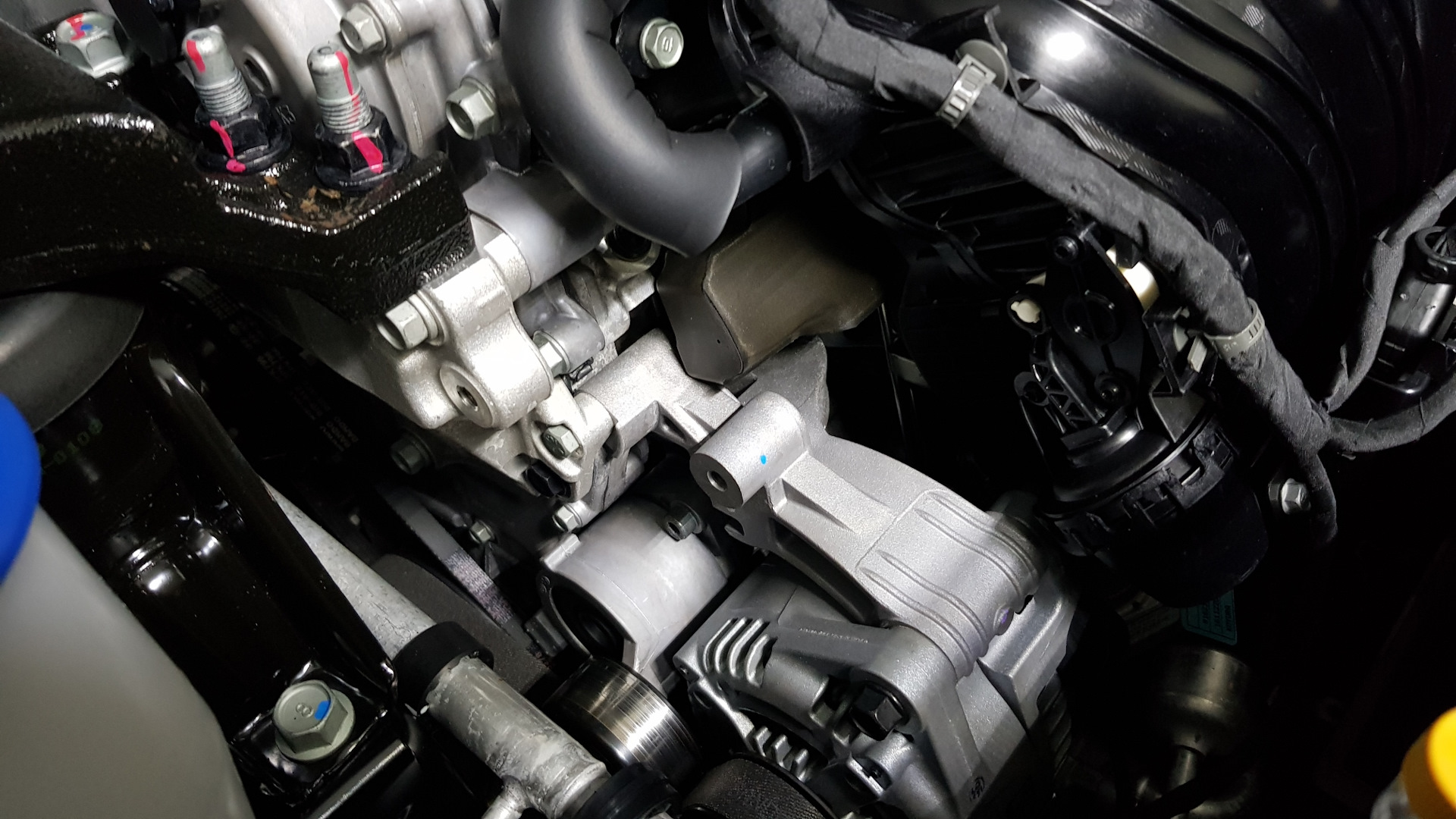 Купить двигатель киа оптима. Мотор Киа Оптима 2.4. Датчик распредвала Киа Оптима 2.4. Распредвал датчик кия Оптима 2,4. Киа Оптима 2019 двигатель 2.4.