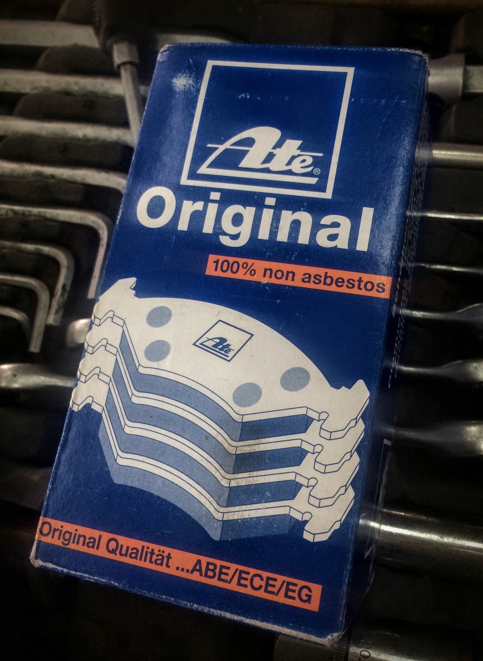 e42d166s 960 Свистят передние колодки при торможении что делать