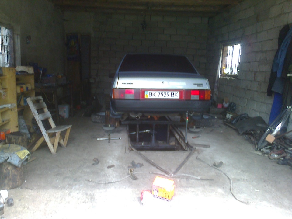 замена тормозных колодок, передних и задних, замена тросиков на ручник ...