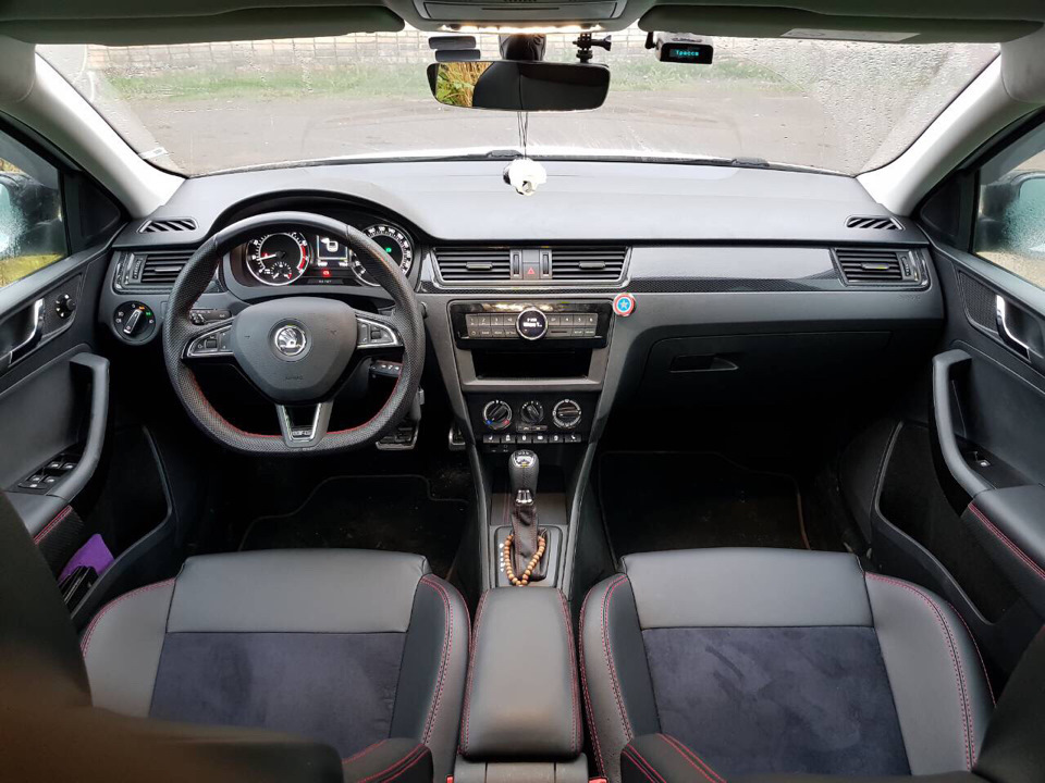 Самостоятельная установка чехлов из экокожи Flexy на SKODA Rapid — AS ...