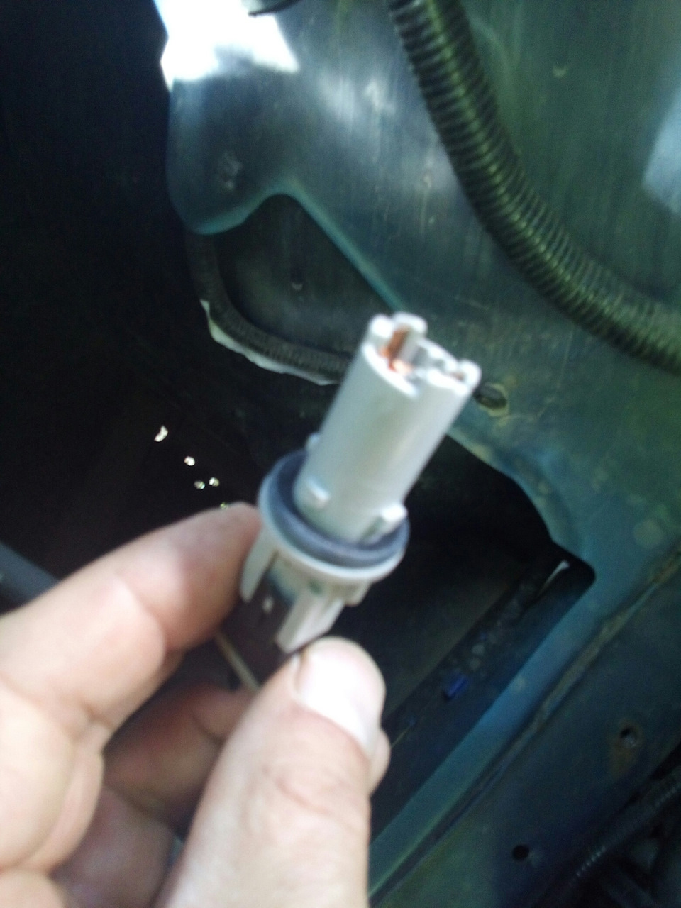 замена габарита — Subaru Exiga (YA), 2 л, 2009 года | своими руками ...