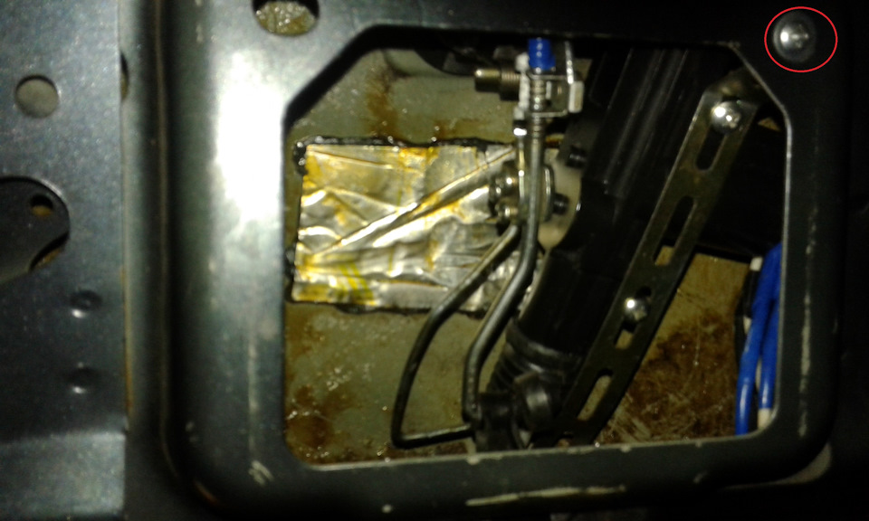 Проворачивается ключ в замке багажника — Renault Logan (1G), 1,4 л ...