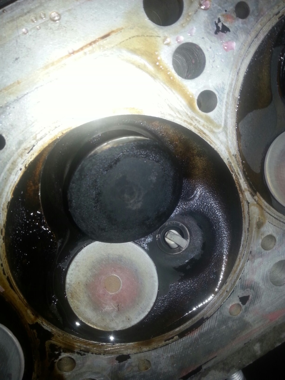 Двигатель рено гнет клапана. На Рено Логан 1.4 гнет клапана или нет. Калина 1.4 загнуло клапана. Рено Логан клапана гнет ли 1.4. Загнуло клапана на Рено Логан 1.6 8.