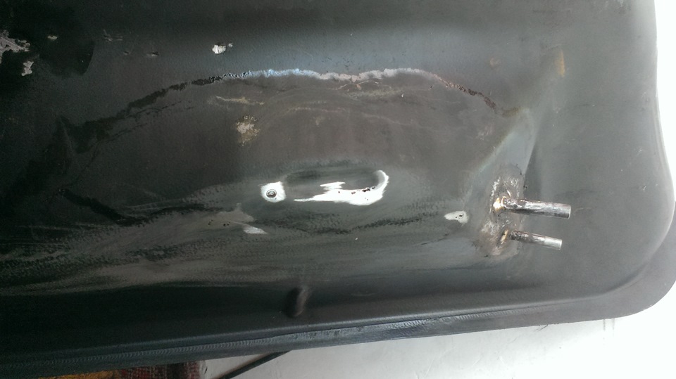 Потек бак, что делать? — Audi 80 (B3), 1,8 л, 1987 года | поломка | DRIVE2